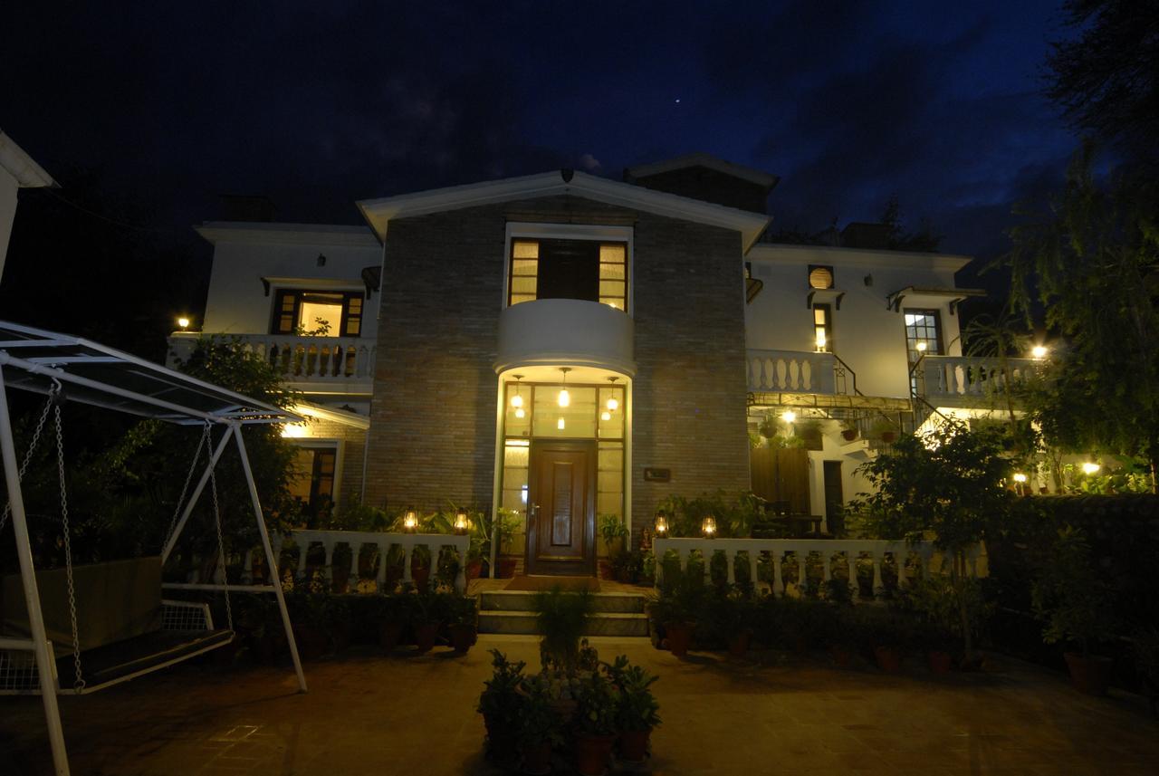 Siswan Jungle Lodge Baddi Exterior photo